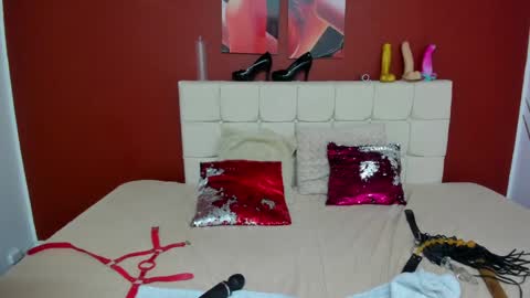 AURORA online show from 5, 2, 2025