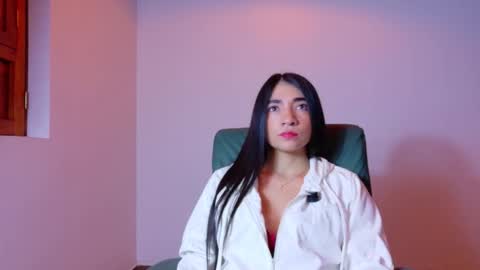 Snapshot of aurora_jones1 chatting on 17, 11, 2025 Aurora online show from 17, 11, 2025