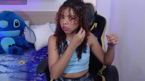 aurora_rodriguez online show from 2, 12, 2024