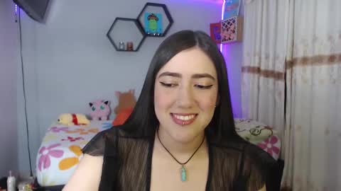 Snapshot of aurora_shy_ chatting on 5, 2, 2025 Aurora online show from 5, 2, 2025