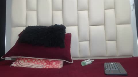 auroraa_miller online show from 28, 12, 2024