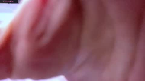 Aurora  Follow me online show from 13, 12, 2025