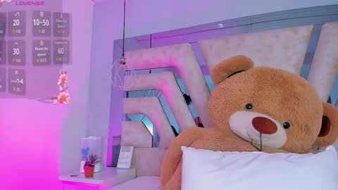 Aurora  online show from 12, 4, 2026