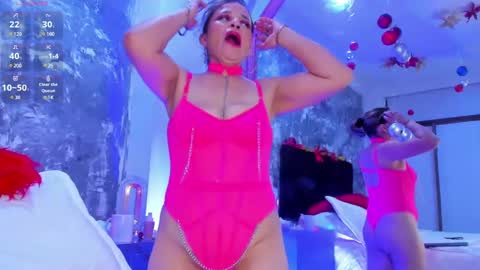 Snapshot of aurorarojas chatting on 27, 12, 2024 Aurora Rojas online show from 27, 12, 2024