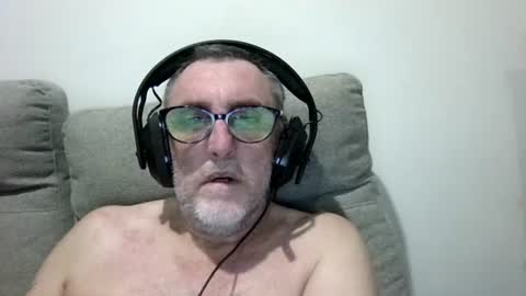 Snapshot of aussie_ozzie chatting on 22, 6, 2026 aussie_ozzie online show from 22, 6, 2026