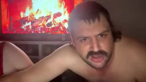 aussiecouple101798558 online show from 1, 10, 2025