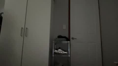 aussietwunkboy online show from 5, 2, 2025