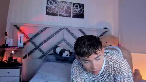 Snapshot of austin_connorr chatting on 13, 9, 2025 austin online show from 13, 9, 2025