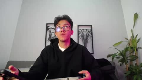 Snapshot of austinreeds chatting on 22, 10, 2025 austinreeds online show from 22, 10, 2025