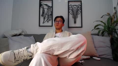 Snapshot of austinreeds chatting on 11, 11, 2025 austinreeds online show from 11, 11, 2025