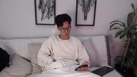 Snapshot of austinreeds chatting on 20, 11, 2025 austinreeds online show from 20, 11, 2025