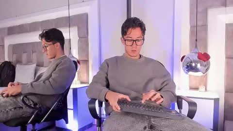 Snapshot of austinreeds chatting on 27, 2, 2026 austinreeds online show from 27, 2, 2026