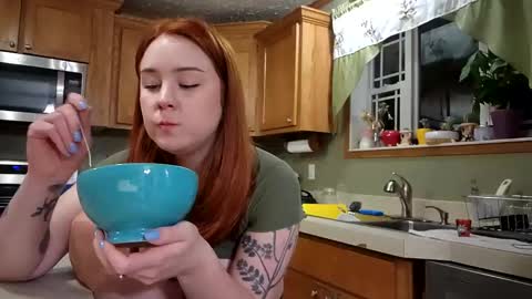 Autumn online show from 26, 1, 2025