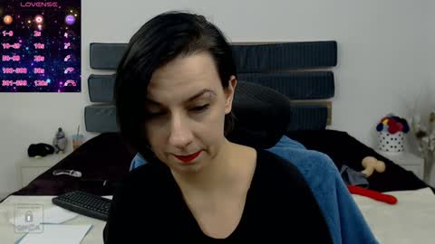 AutumnOpal online show from 22, 1, 2025