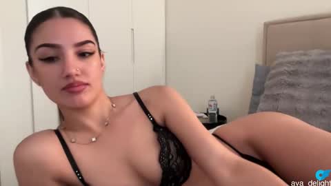 Snapshot of ava_delightt chatting on 4, 10, 2025 Ava online show from 4, 10, 2025