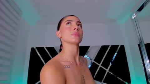 Ava Fontana online show from 9, 6, 2026