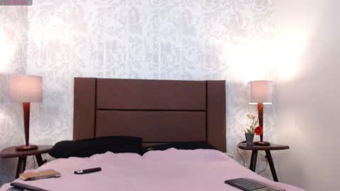 Ava  online show from 13, 12, 2025