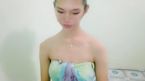 avacadaxcx online show from 13, 9, 2025