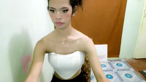 avacadaxcx online show from 24, 10, 2025