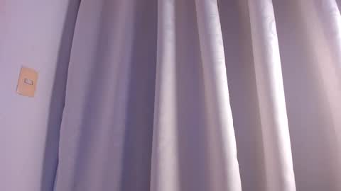 Avaline Help me reach 100 likes TRANSMISSION EVERY DAY FROM 39 PM online show from 2, 3, 2025