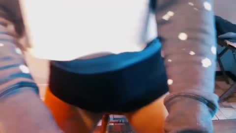 avamae online show from 16, 1, 2025