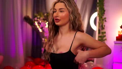 Carina online show from 12, 2, 2025