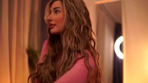 Carina online show from 5, 3, 2025