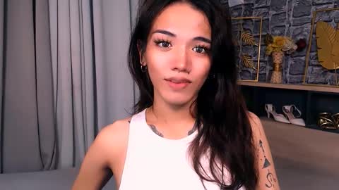 Avery online show from 30, 11, 2025