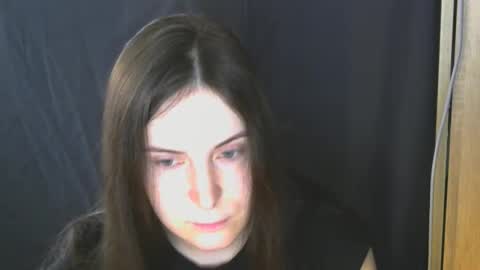 avialenne online show from 19, 4, 2026