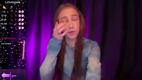 Snapshot of avril_pearly_ chatting on 6, 1, 2026 avril_pearly_ online show from 6, 1, 2026