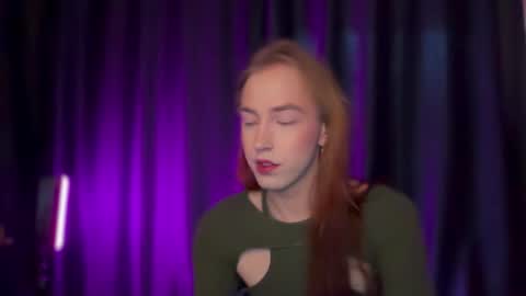 Snapshot of avril_pearly_ chatting on 10, 2, 2026 avril_pearly_ online show from 10, 2, 2026