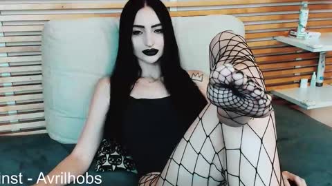 Snapshot of avrilhobs chatting on 7, 11, 2025 Avril online show from 7, 11, 2025