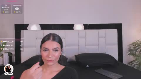 Snapshot of avy_rose_ chatting on 25, 2, 2026 online show from 25, 2, 2026