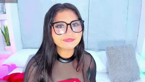 Avy  online show from 3, 10, 2025