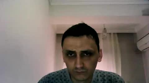 Snapshot of awesenheit chatting on 1, 5, 2026 awesenheit online show from 1, 5, 2026