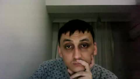Snapshot of awesenheit chatting on 2, 5, 2026 awesenheit online show from 2, 5, 2026