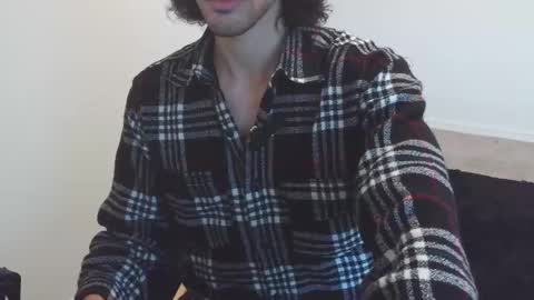 Edward Skellington online show from 6, 3, 2025