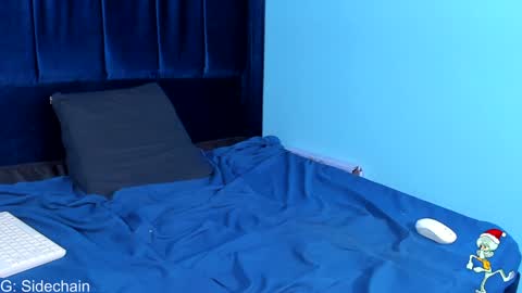 Axel cifer online show from 18, 12, 2024