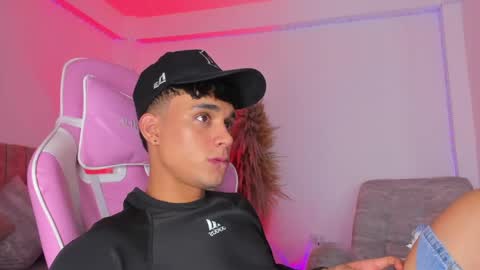 Snapshot of axel_cody_ chatting on 19, 5, 2026 AXEL online show from 19, 5, 2026