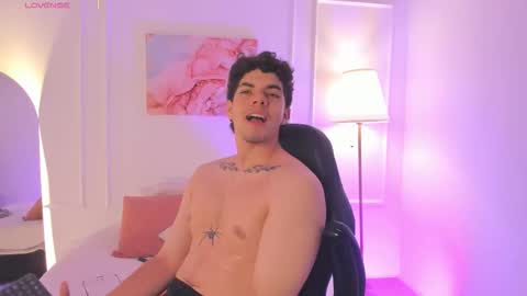 Yooung King  online show from 13, 2, 2026