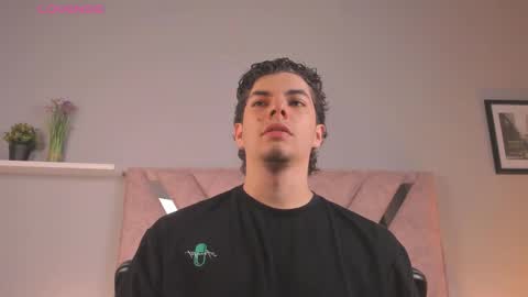 Yooung King  online show from 16, 2, 2026