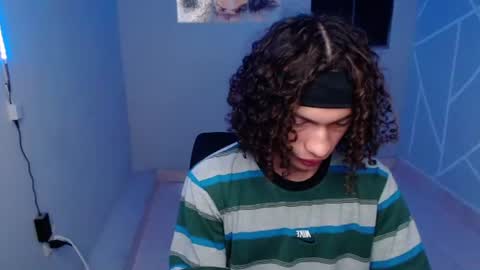 Snapshot of axel_fox7 chatting on 18, 7, 2026 Axel online show from 18, 7, 2026
