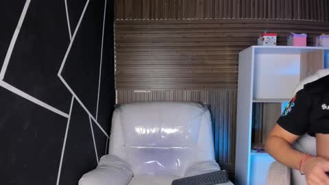 Snapshot of axel_grey_ chatting on 22, 9, 2025 axel_grey_ online show from 22, 9, 2025
