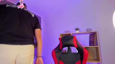 axel_grey_ online show from 13, 7, 2026