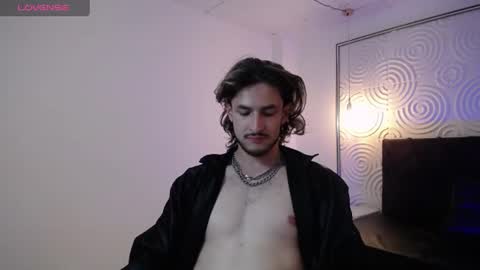 Snapshot of axel_porn_ chatting on 2, 7, 2026 Axel online show from 2, 7, 2026