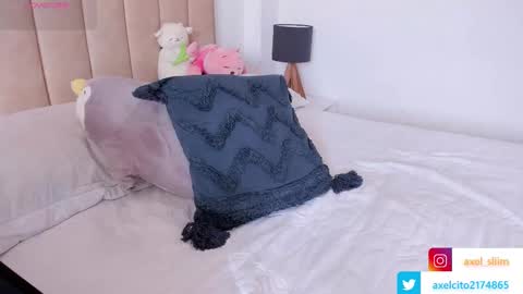 axel slim online show from 11, 9, 2025