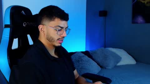 Snapshot of axel_stein03 chatting on 5, 2, 2025 axel stein NEW ACCOUNT online show from 5, 2, 2025