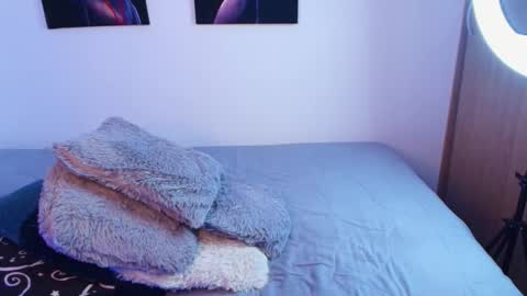 axel stein NEW ACCOUNT online show from 3, 2, 2026