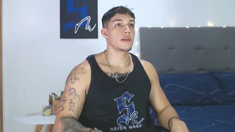 INDEPENDENT MODEL  online show from 13, 1, 2025