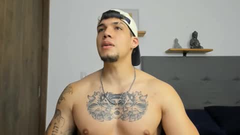 INDEPENDENT MODEL  online show from 16, 10, 2025